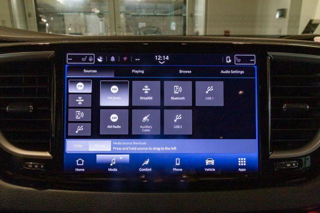 used 2025 Chrysler Pacifica car, priced at $39,995