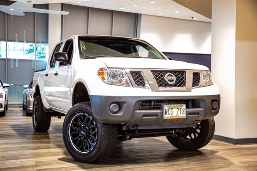 used 2020 Nissan Frontier car, priced at $27,995