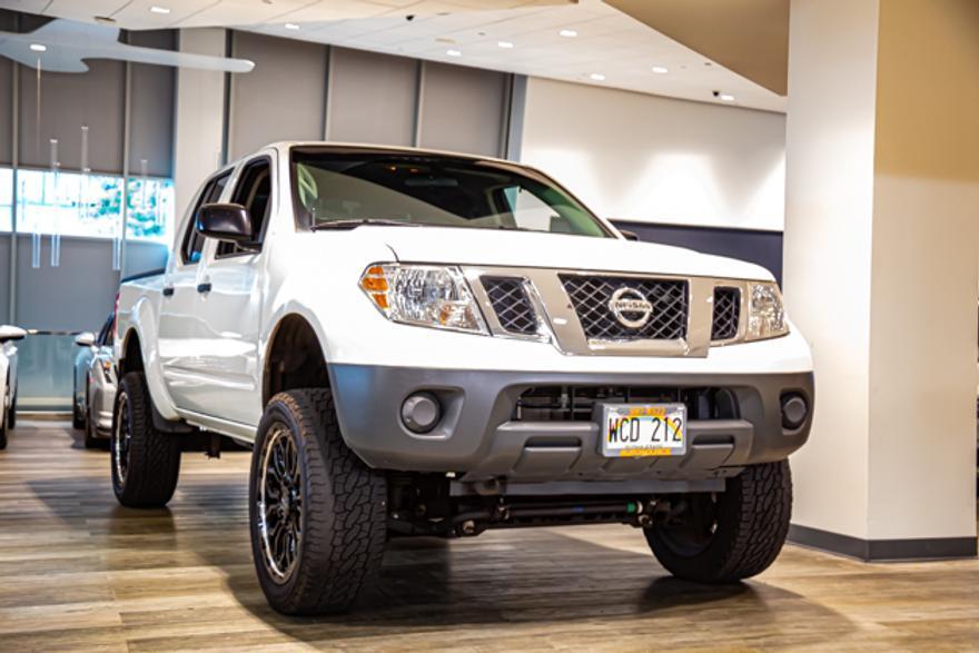 used 2020 Nissan Frontier car, priced at $39,995