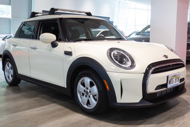 used 2022 MINI Hardtop car, priced at $27,995