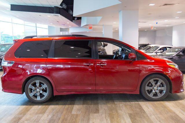 used 2016 Toyota Sienna car, priced at $26,995