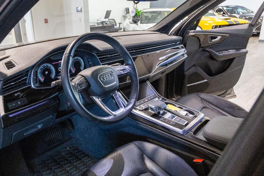 used 2021 Audi Q7 car, priced at $42,995