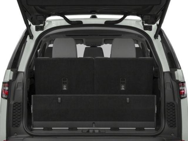 used 2018 Land Rover Discovery car, priced at $24,995