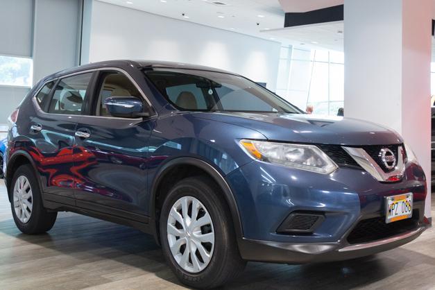 used 2015 Nissan Rogue car, priced at $11,995