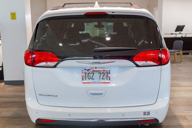 used 2018 Chrysler Pacifica car, priced at $19,995