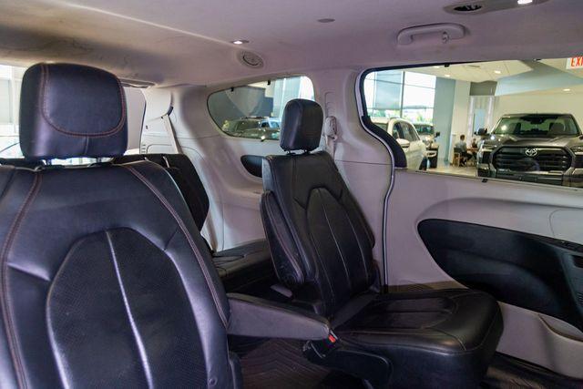 used 2018 Chrysler Pacifica car, priced at $19,995