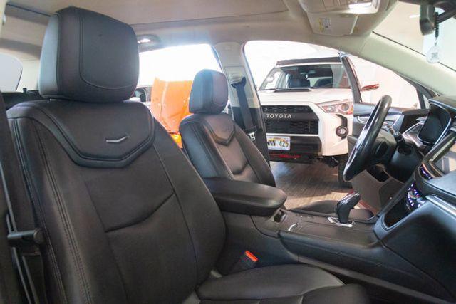 used 2017 Cadillac XT5 car, priced at $19,995