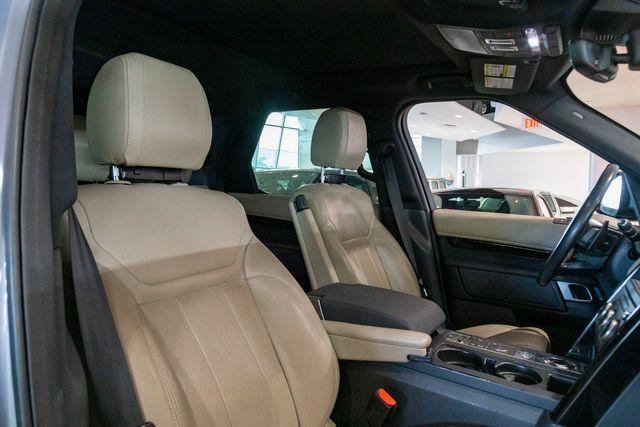 used 2018 Land Rover Discovery car, priced at $24,995
