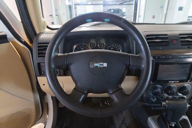 used 2006 Hummer H3 car, priced at $16,995