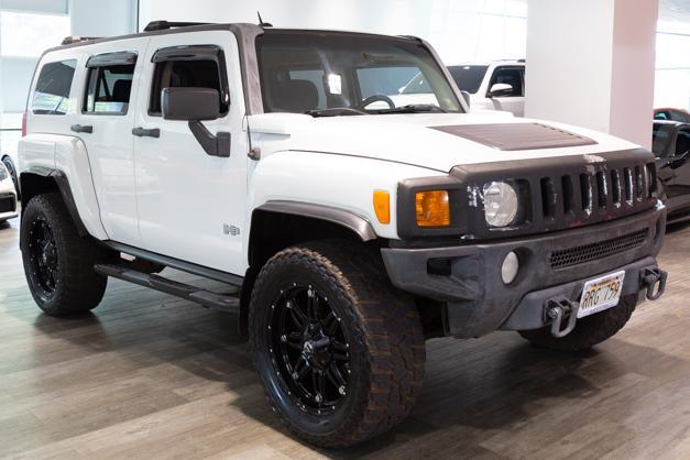 used 2006 Hummer H3 car, priced at $14,995