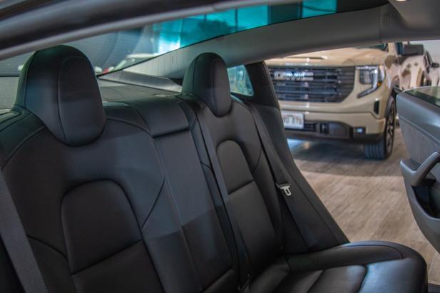 used 2021 Tesla Model 3 car, priced at $29,995