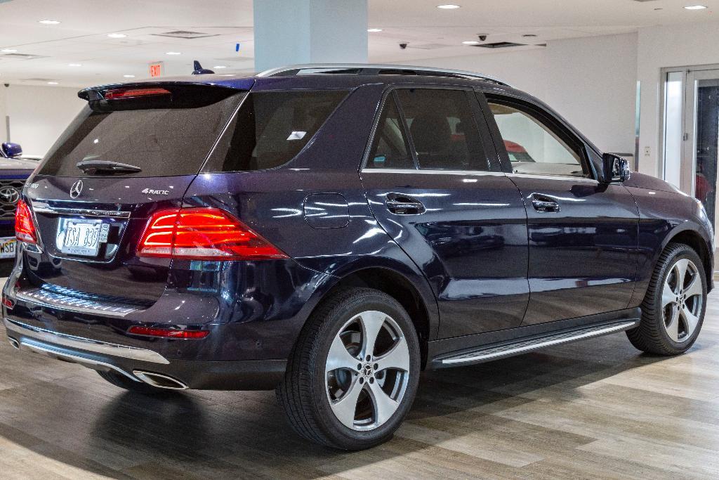 used 2019 Mercedes-Benz GLE 400 car, priced at $32,995