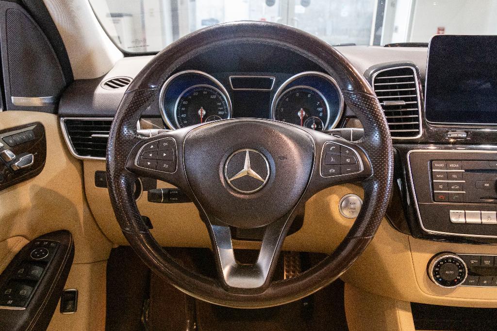 used 2019 Mercedes-Benz GLE 400 car, priced at $32,995