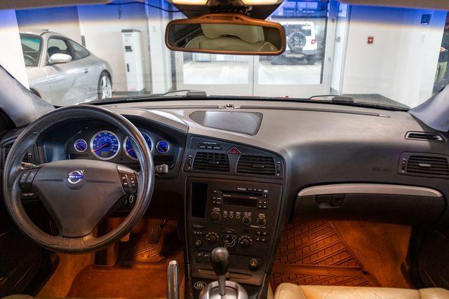 used 2004 Volvo S60 car, priced at $9,995