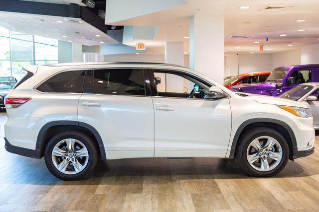 used 2016 Toyota Highlander car, priced at $29,995