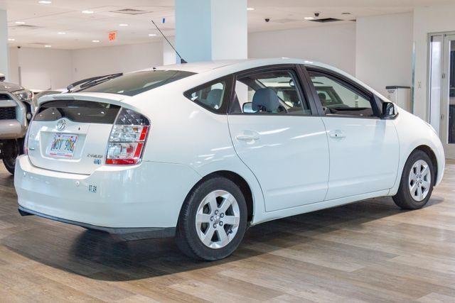 used 2005 Toyota Prius car, priced at $9,995