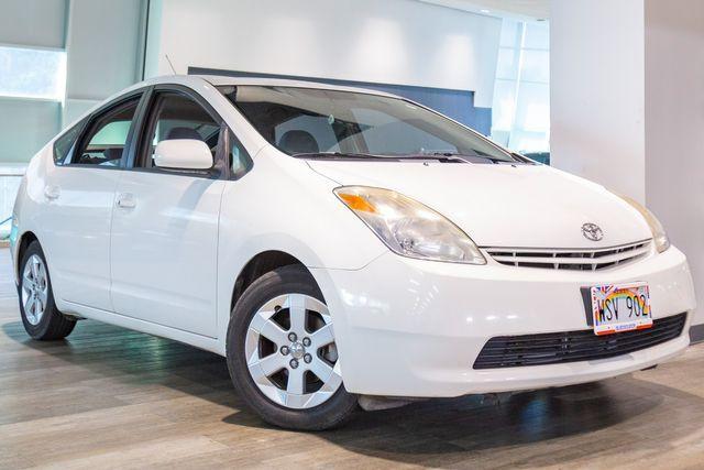 used 2005 Toyota Prius car, priced at $9,995