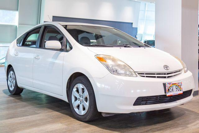 used 2005 Toyota Prius car, priced at $9,995