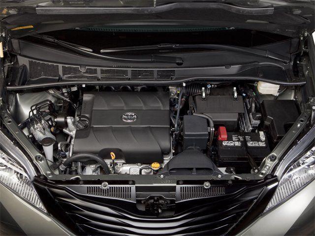 used 2013 Toyota Sienna car