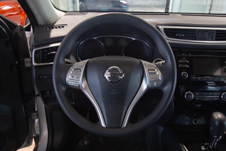 used 2014 Nissan Rogue car, priced at $14,995