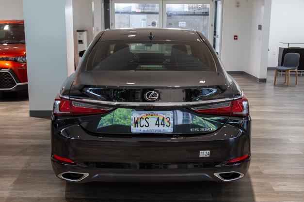 used 2021 Lexus ES 350 car, priced at $37,995