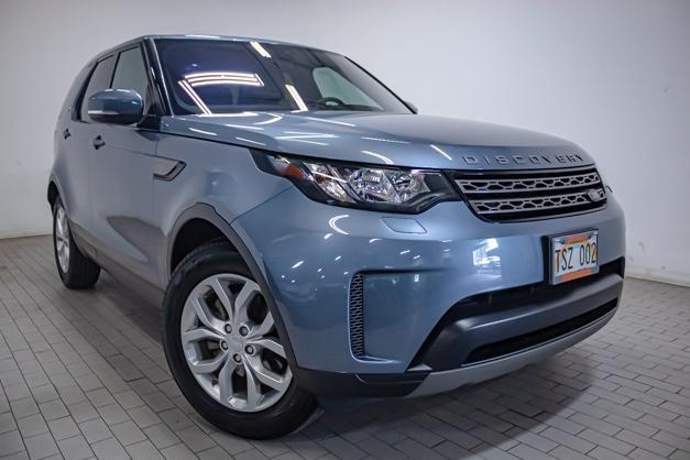 used 2018 Land Rover Discovery car, priced at $29,995