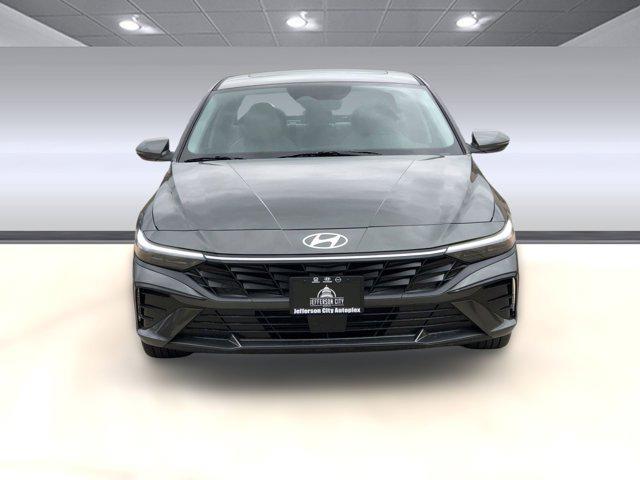 new 2025 Hyundai Elantra car, priced at $26,423