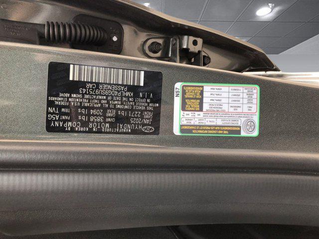 new 2025 Hyundai Elantra car, priced at $26,423
