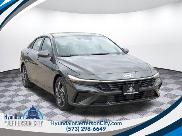 new 2025 Hyundai Elantra car, priced at $28,400