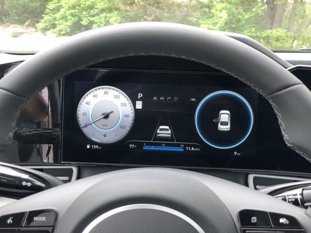 new 2025 Hyundai Elantra car, priced at $28,400
