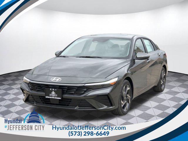 new 2025 Hyundai Elantra car, priced at $28,400