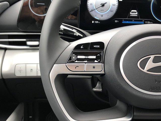 new 2025 Hyundai Elantra car, priced at $28,400