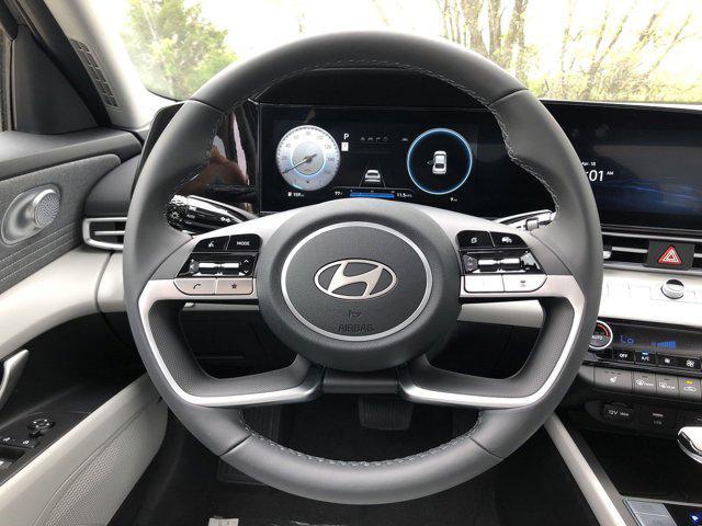 new 2025 Hyundai Elantra car, priced at $28,400