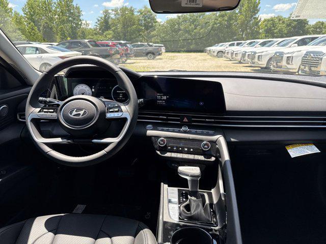 new 2025 Hyundai Elantra car, priced at $27,386