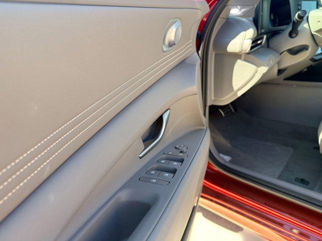 new 2025 Hyundai Elantra car, priced at $23,532