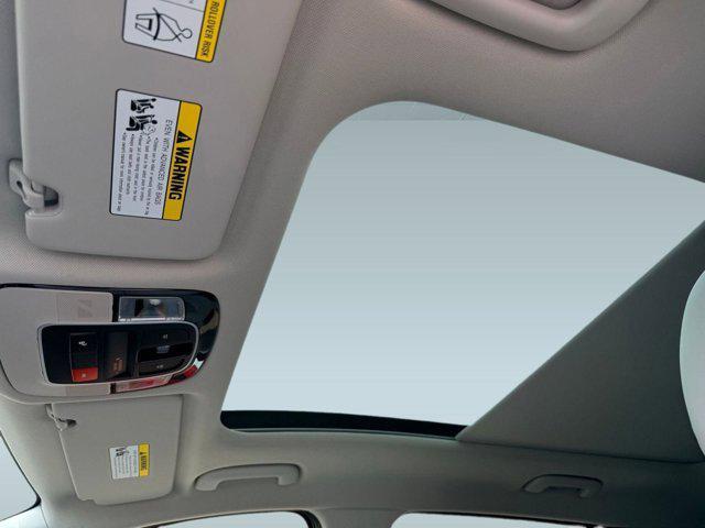 new 2025 Hyundai TUCSON Hybrid car, priced at $37,836