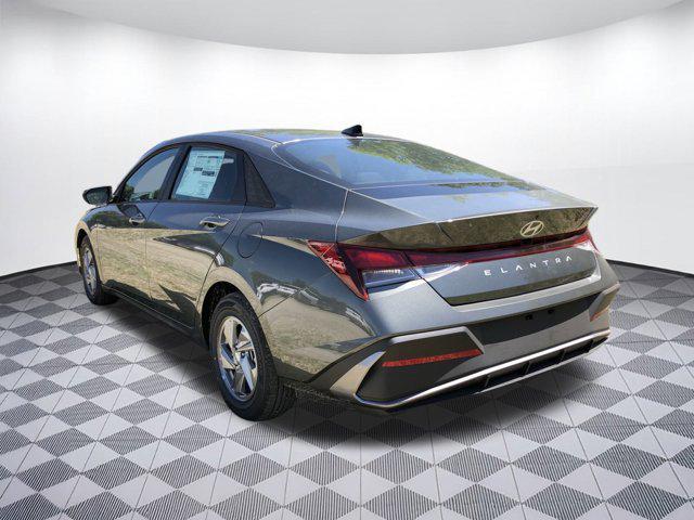 new 2025 Hyundai Elantra car, priced at $23,097