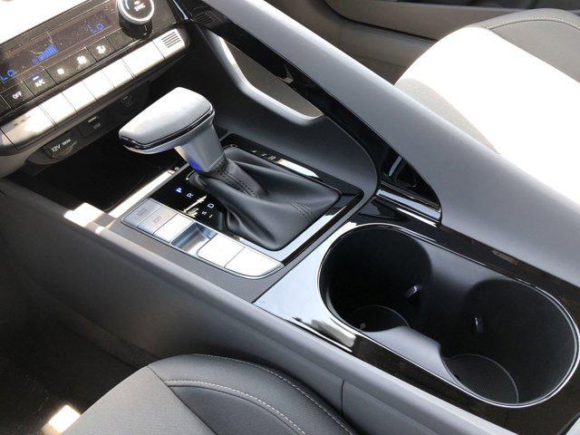 new 2025 Hyundai Elantra car, priced at $25,642