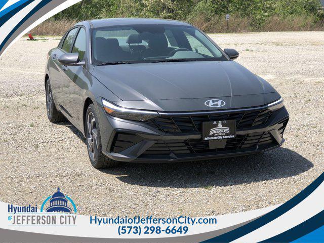 new 2025 Hyundai Elantra car, priced at $26,648