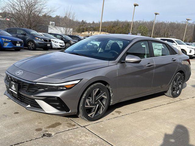 new 2025 Hyundai Elantra car, priced at $26,283