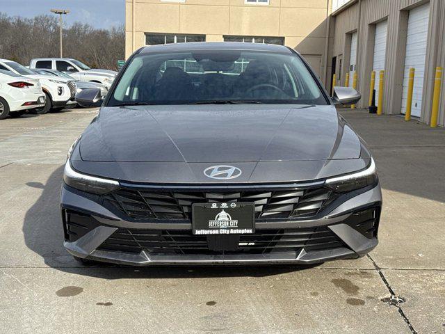 new 2025 Hyundai Elantra car, priced at $26,283