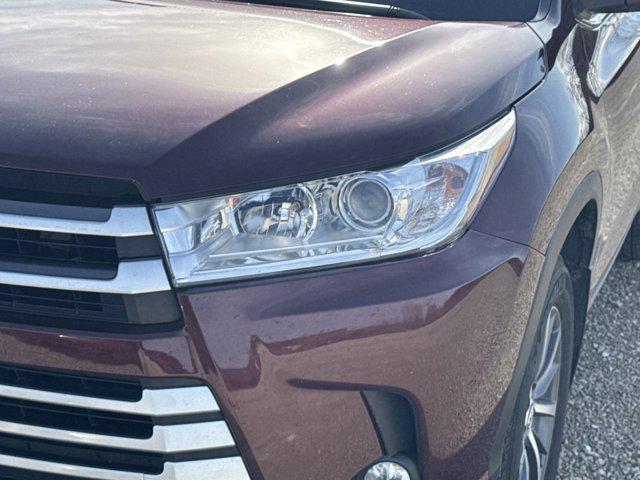 used 2017 Toyota Highlander car, priced at $25,999