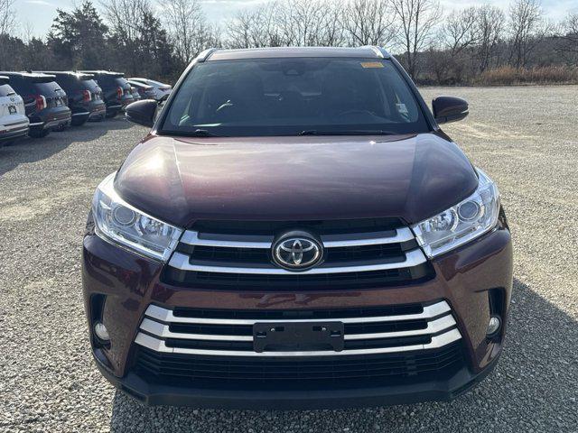 used 2017 Toyota Highlander car, priced at $25,999