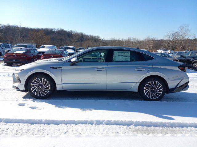 new 2025 Hyundai Sonata Hybrid car, priced at $37,944