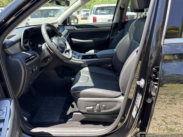 new 2025 Hyundai Palisade car, priced at $43,216