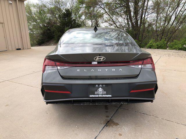 new 2025 Hyundai Elantra car, priced at $26,648
