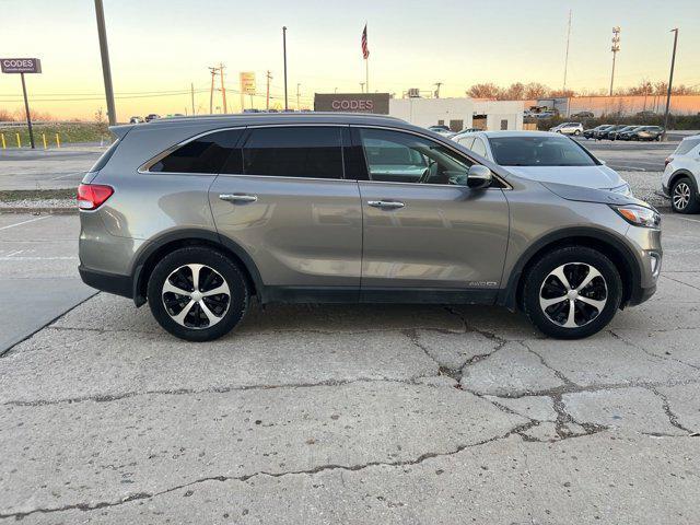 used 2018 Kia Sorento car, priced at $12,498