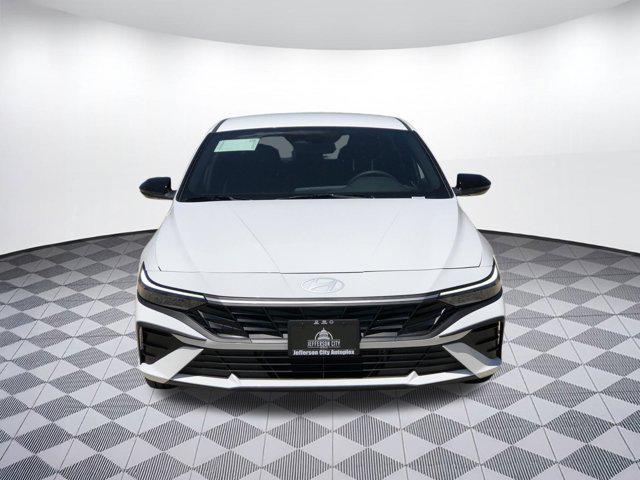 new 2025 Hyundai Elantra car, priced at $28,819