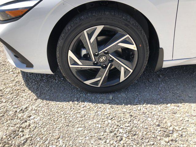 new 2025 Hyundai Elantra car, priced at $28,819