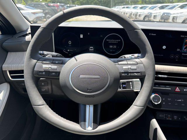 new 2025 Hyundai Sonata Hybrid car, priced at $38,281